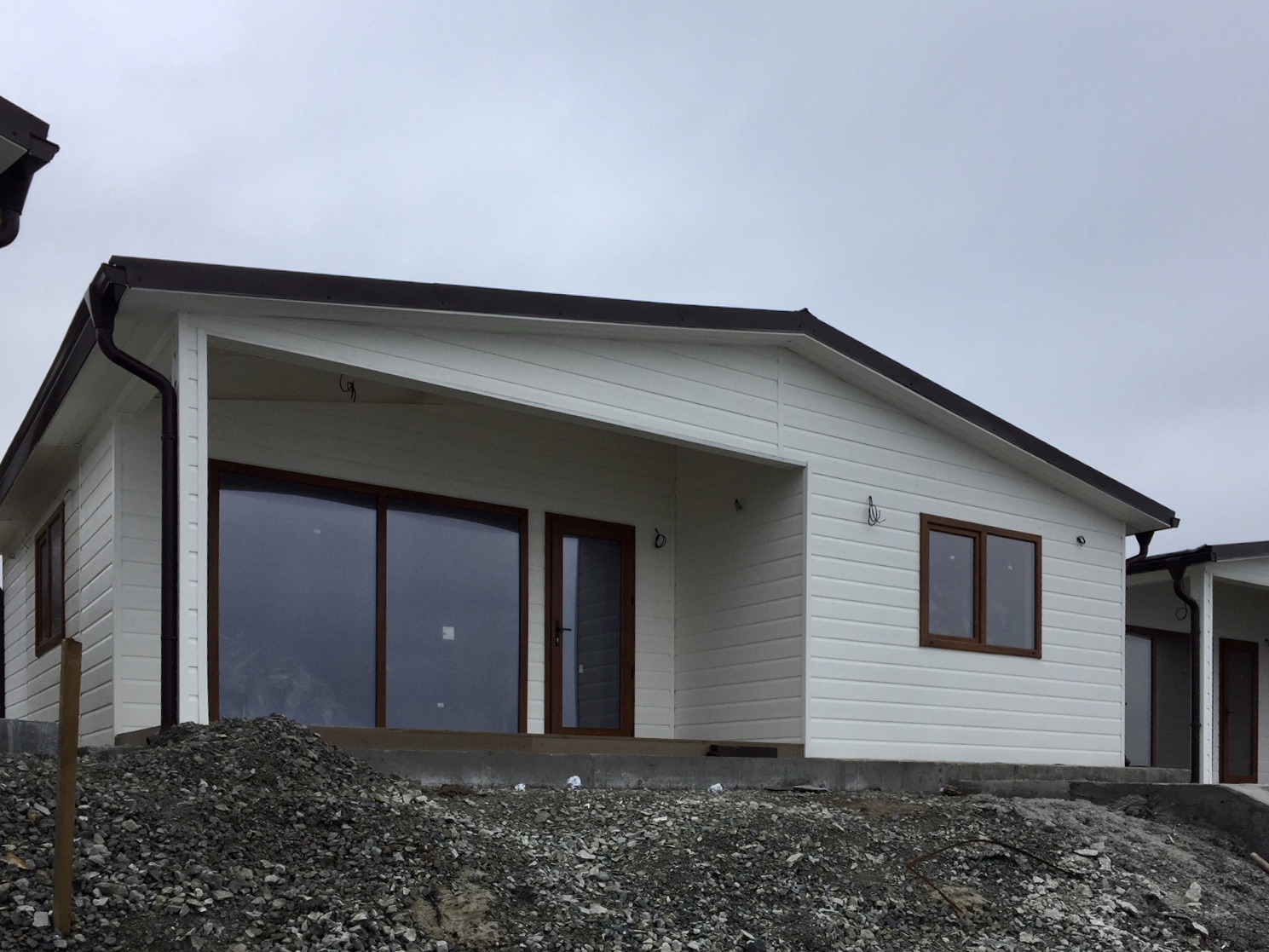 Mobile House Beach House 1
