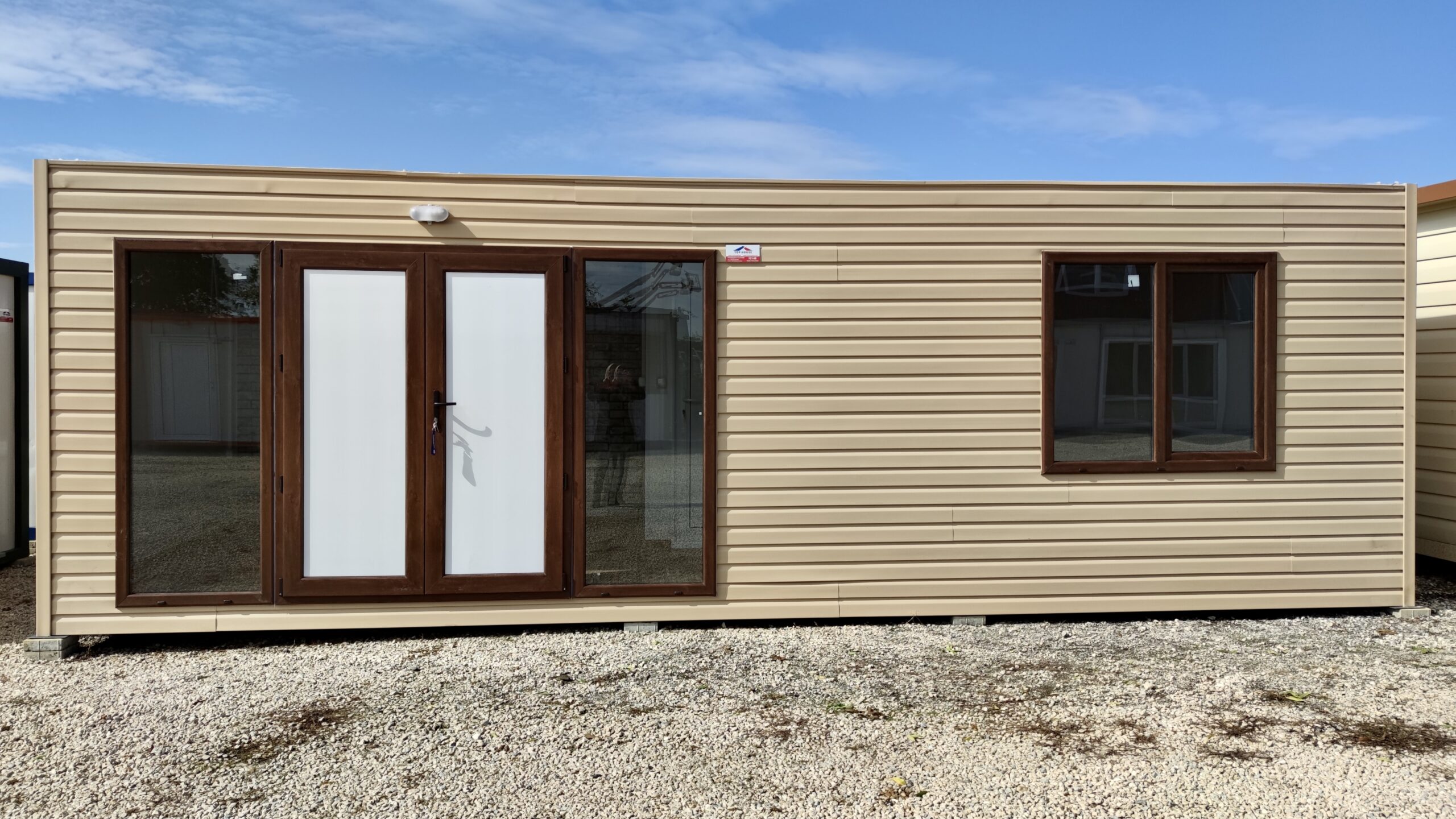 Standard Windy Container 2