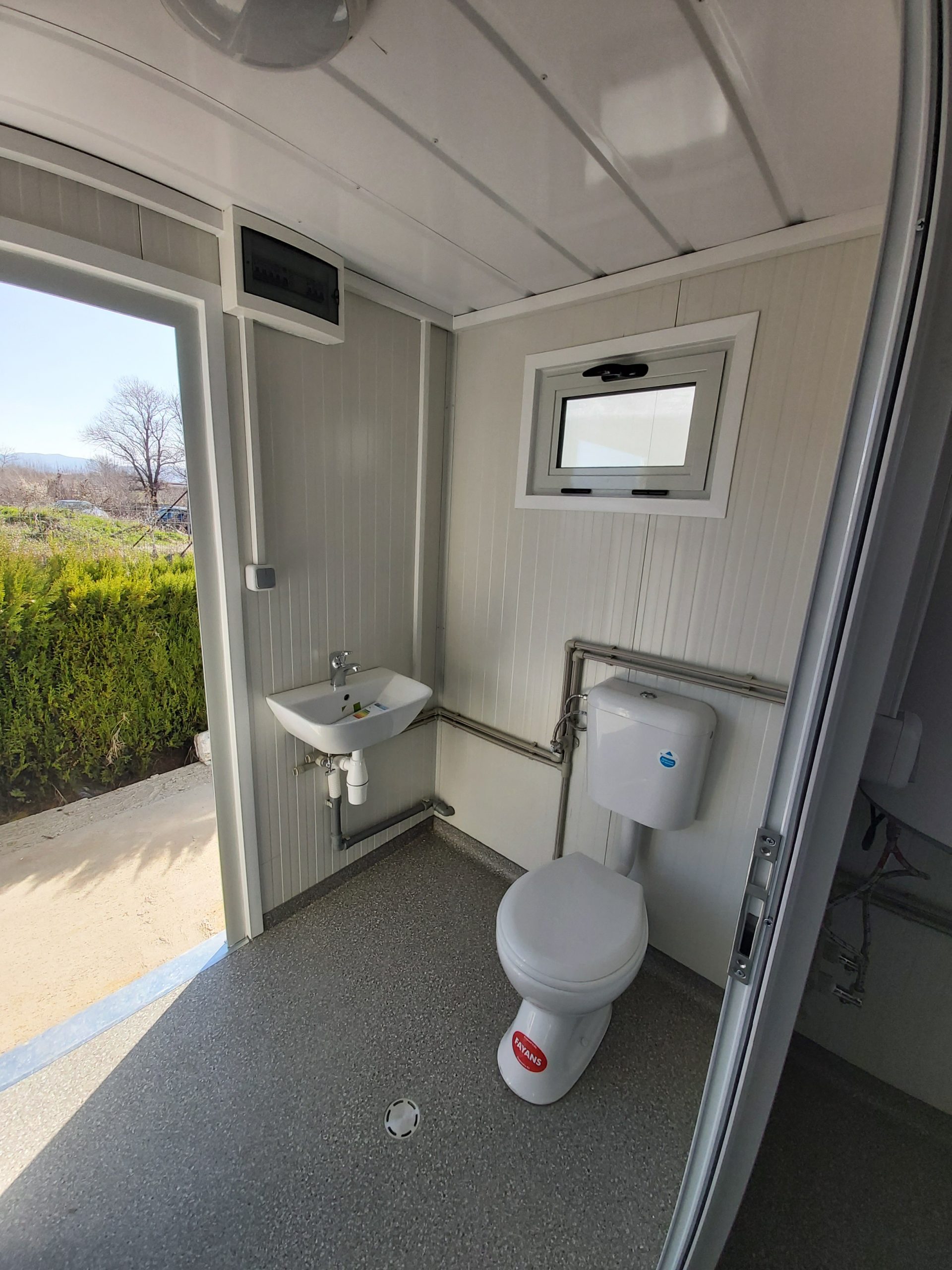Sanitary Container SA016 4