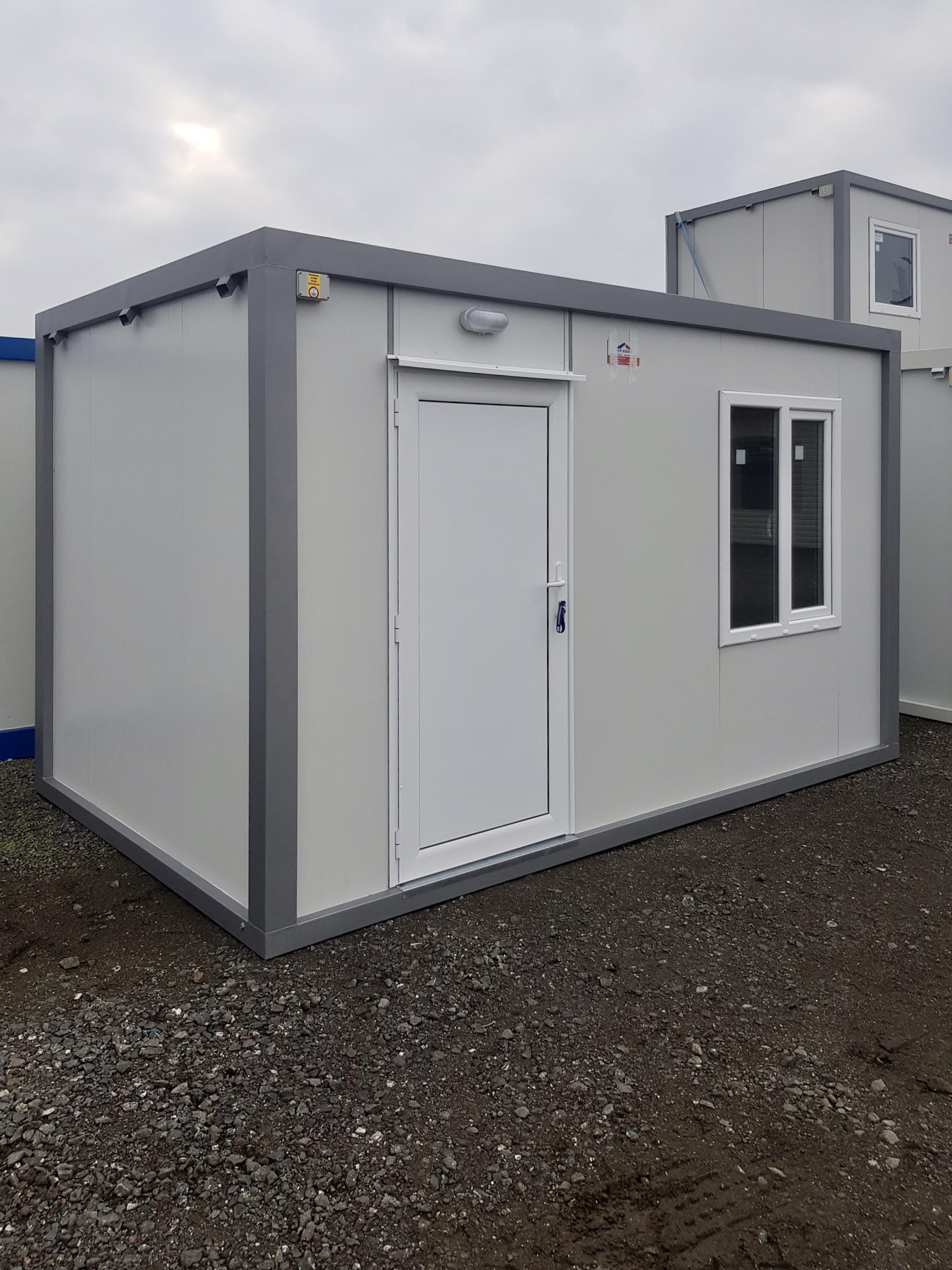 Standard Container STANDARD 4 4