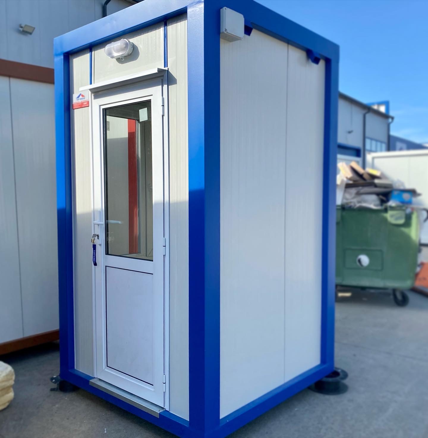 Guard Cabin 143×143 2