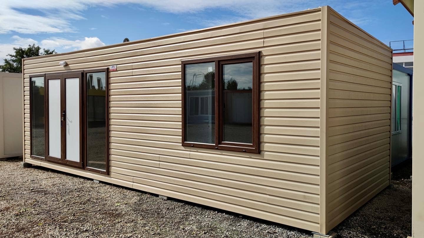 Standard Windy Container 1