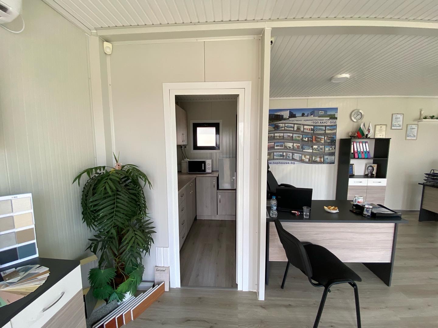 Mobile Office Container B 2
