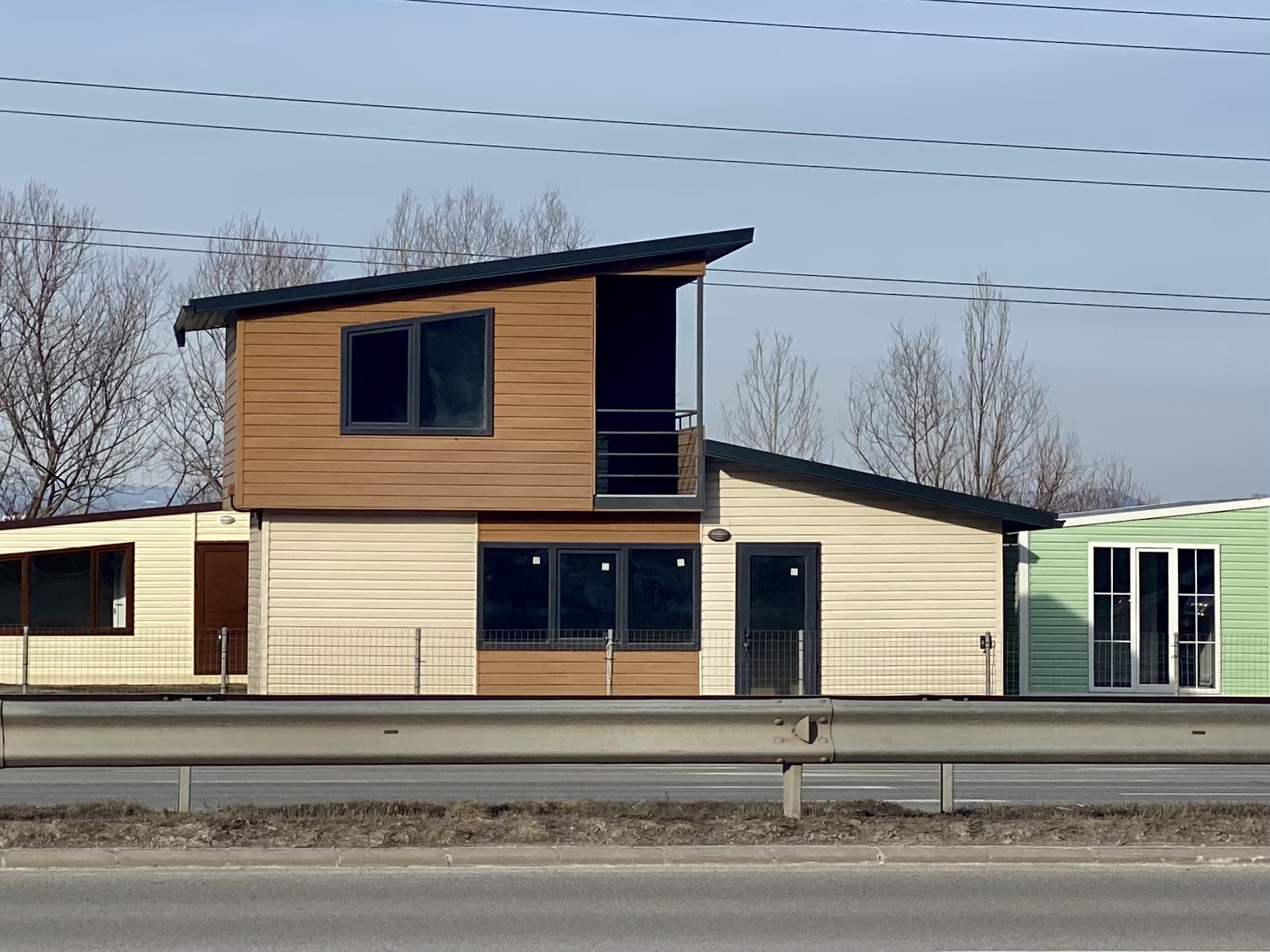 Container Complex Sens 1