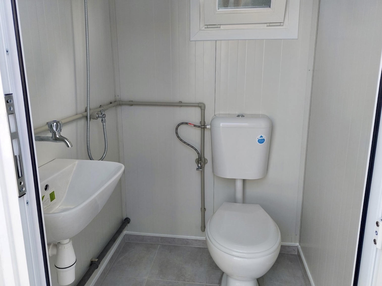SA1070 Sanitary Container 4