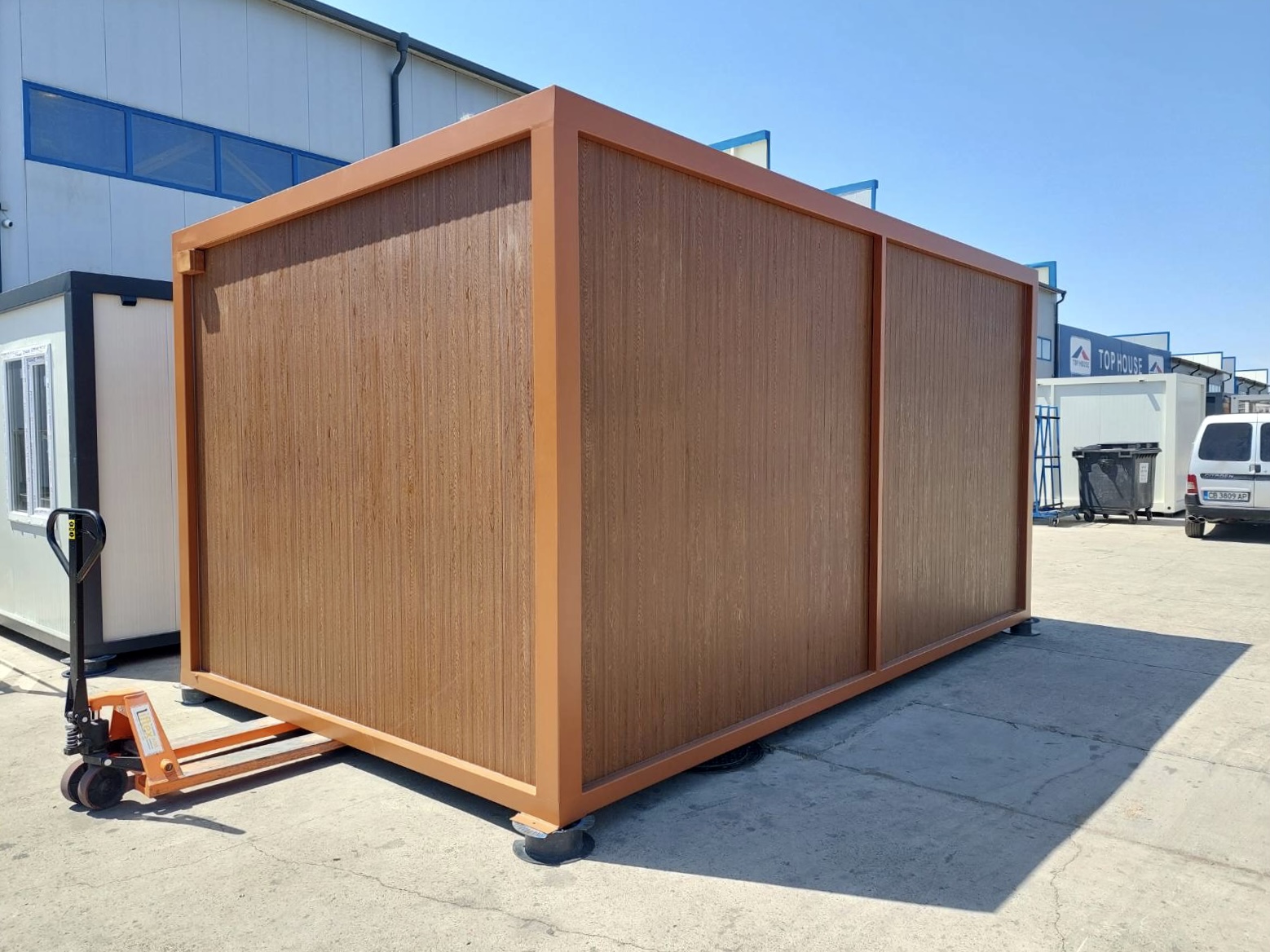 Logs Standard Container 3