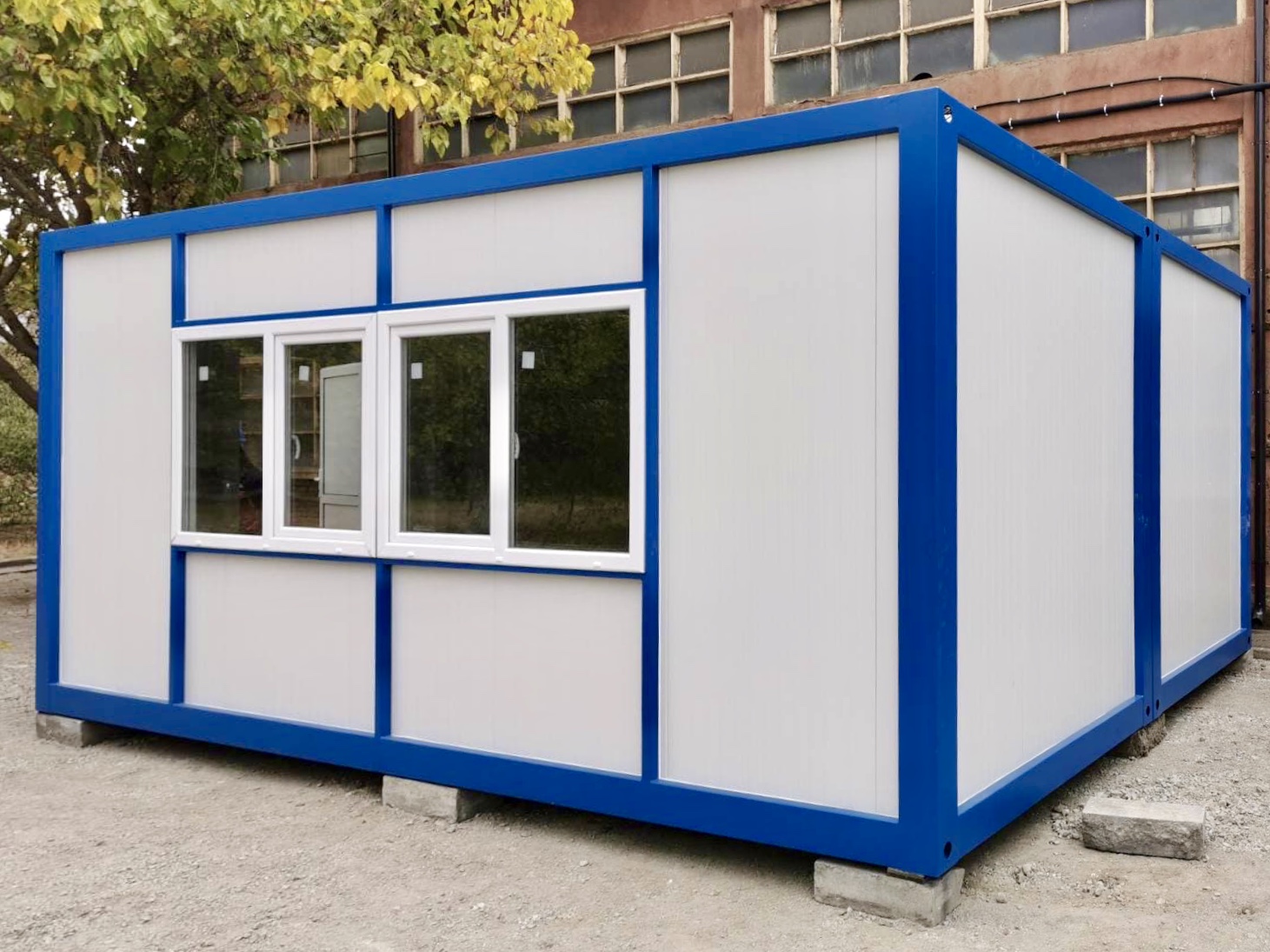 Standard Container Blue 2