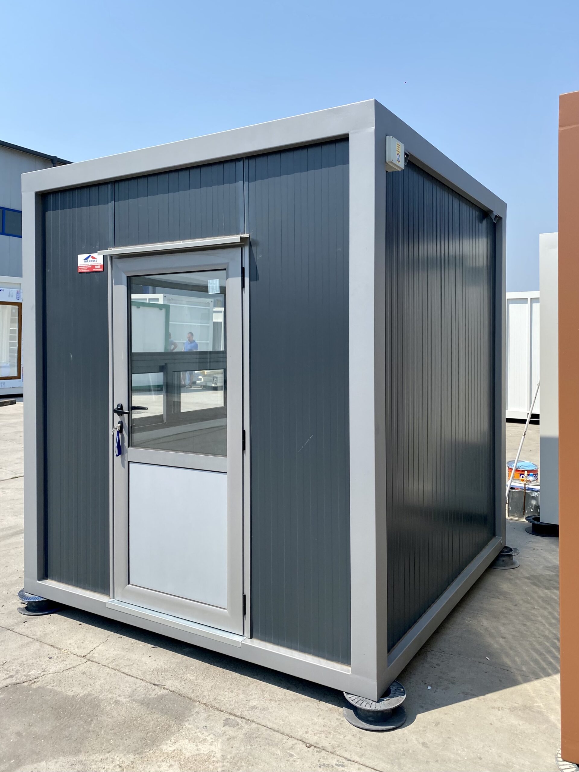 C9085 Security Cabin 4