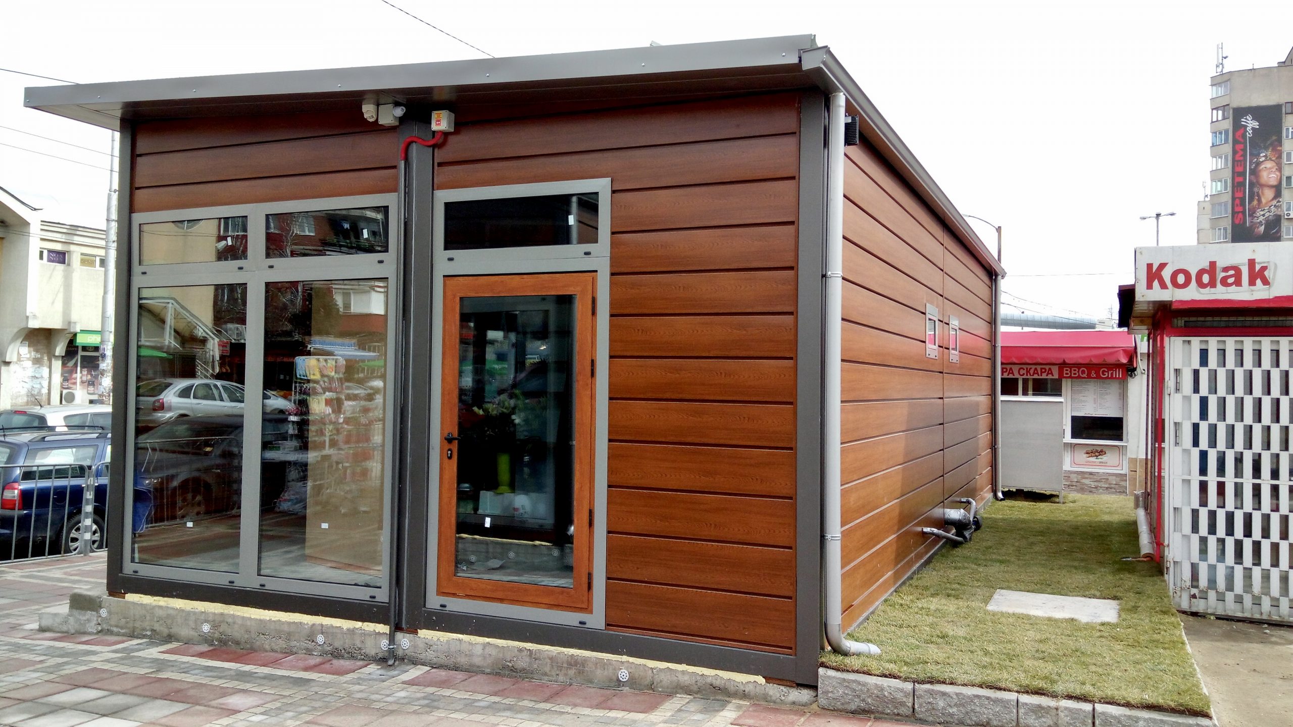 Commercial Container Brown-Grey 4