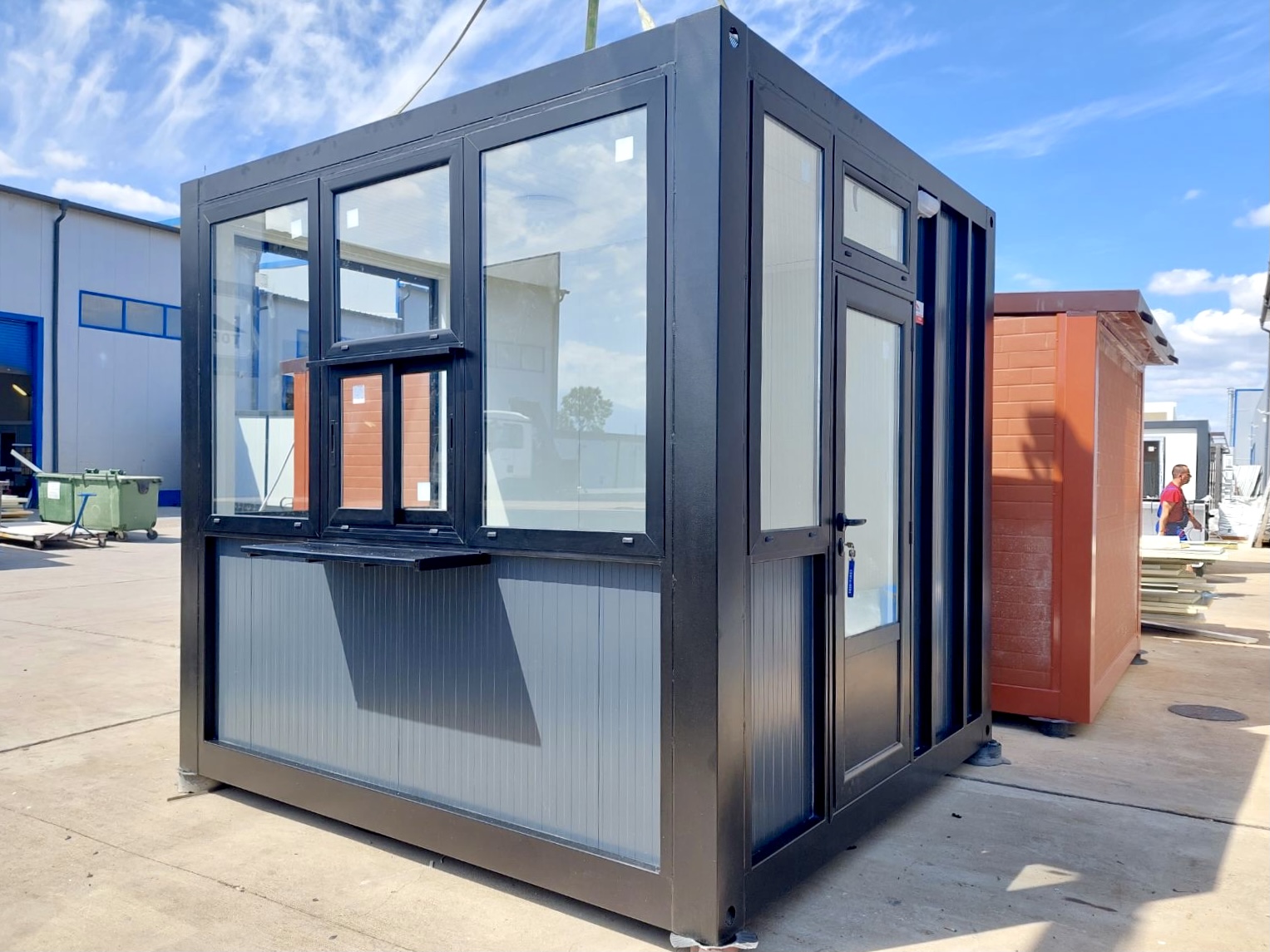 Lukos Guard Cabin 1
