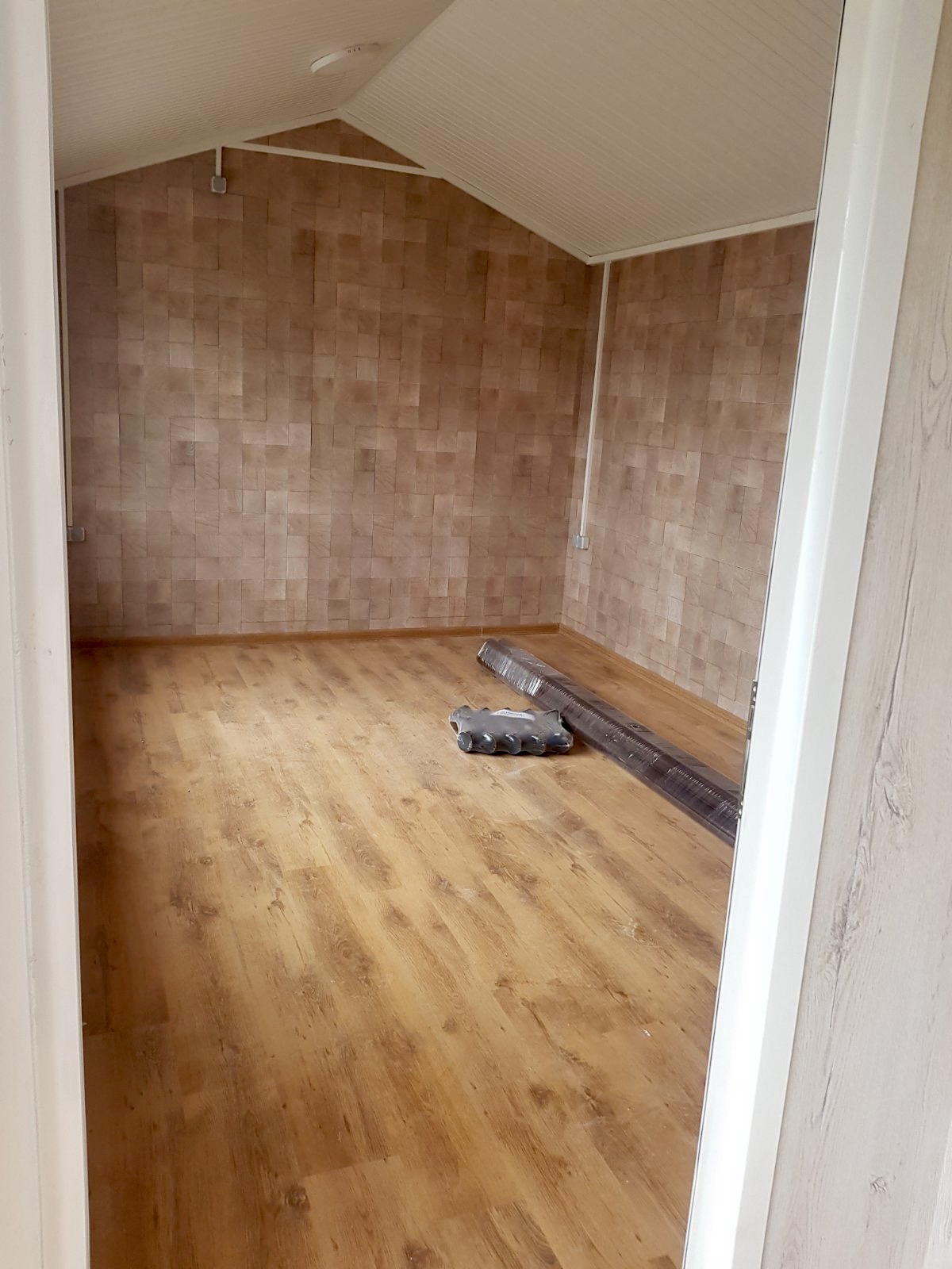 Mobile House Sander 4