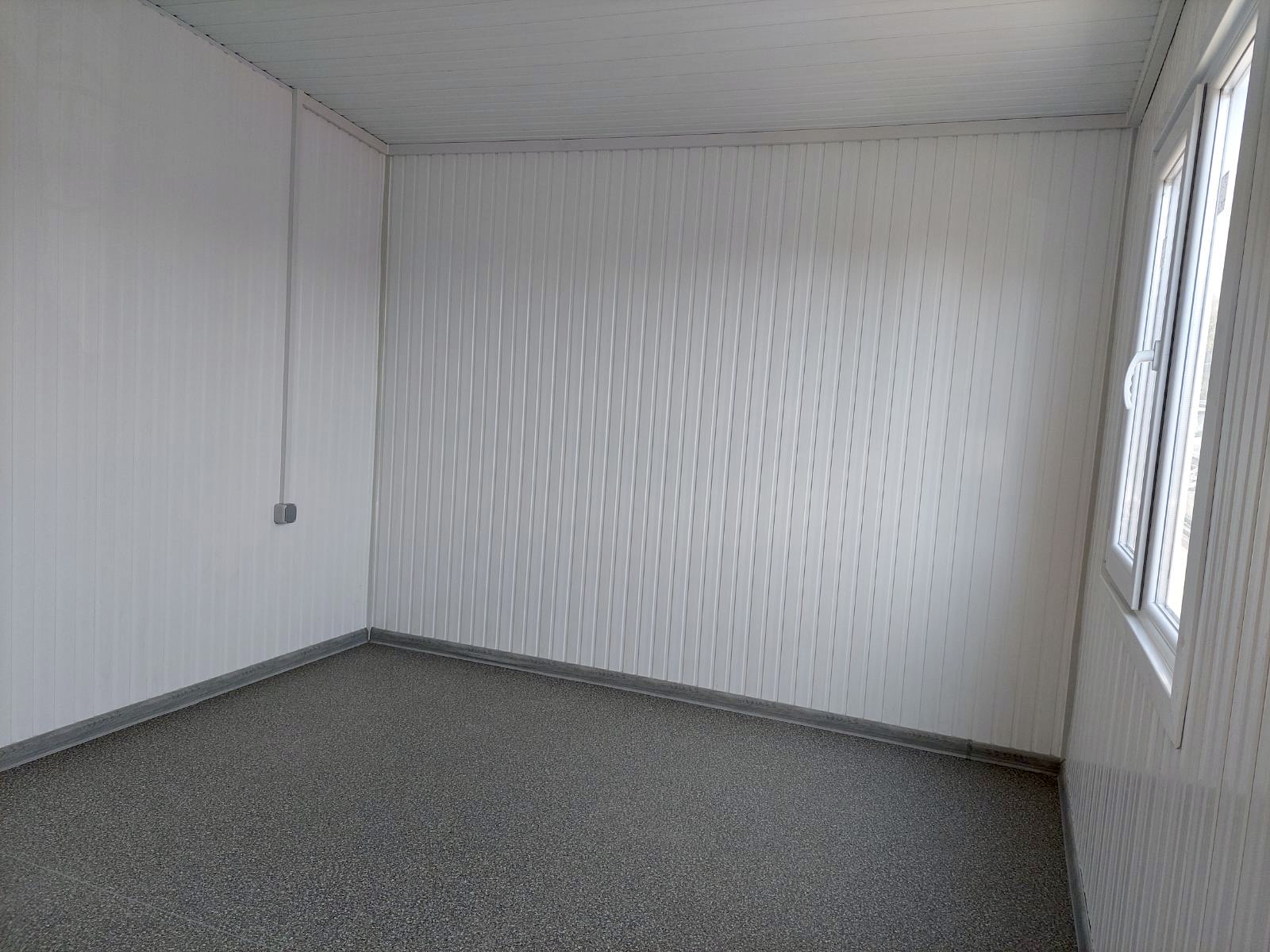 C123 Residential Container 4