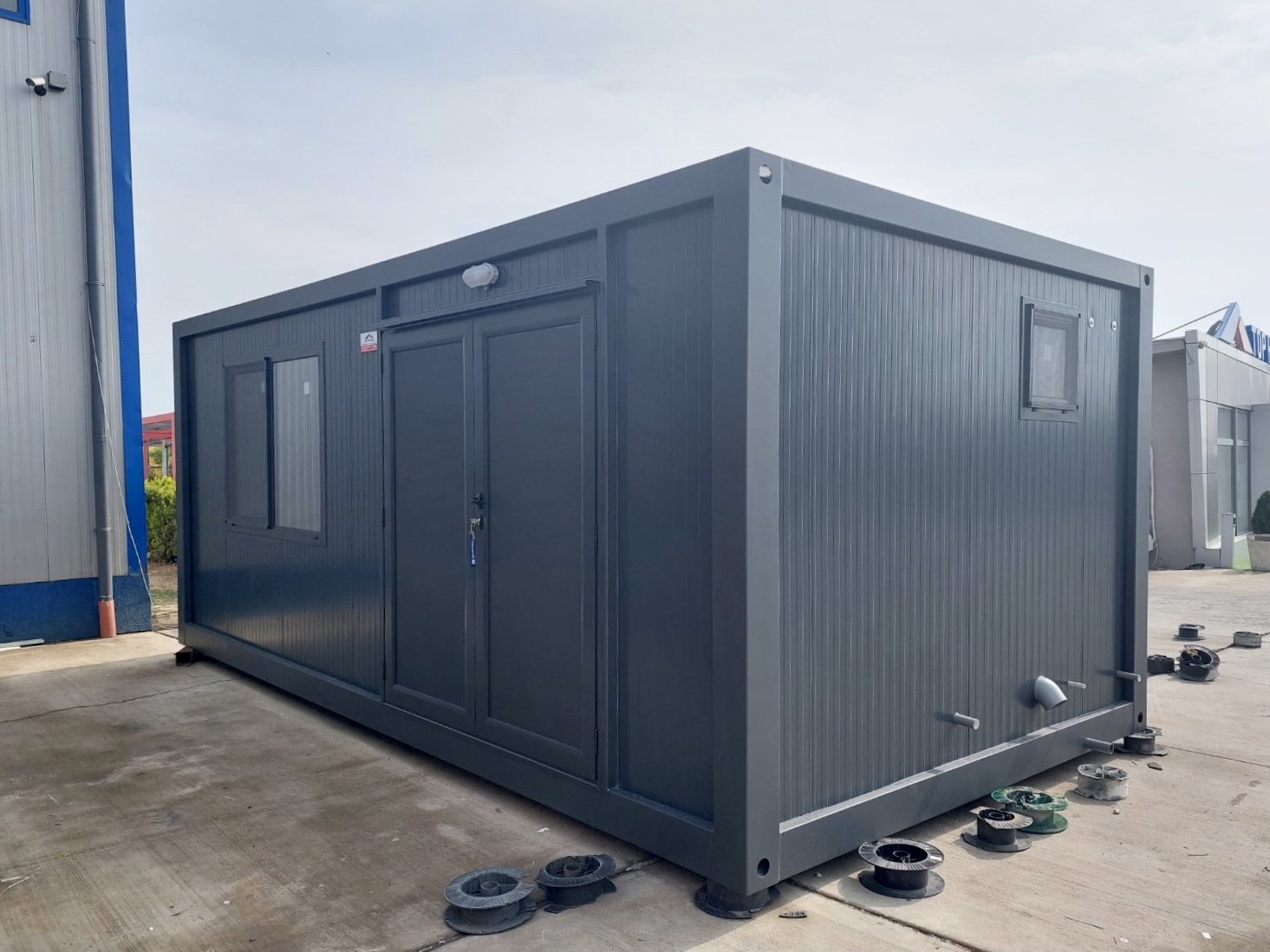 Standard Container C448 2