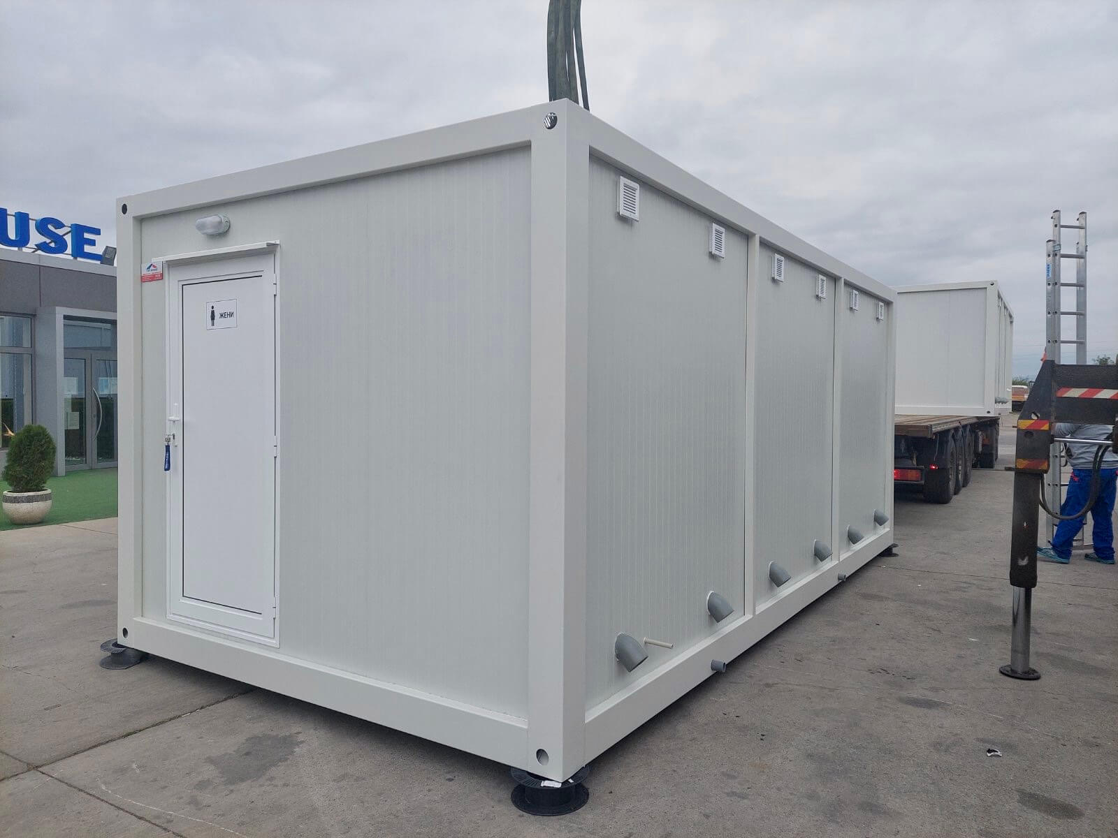 Conteneur sanitaire SA1030W 3