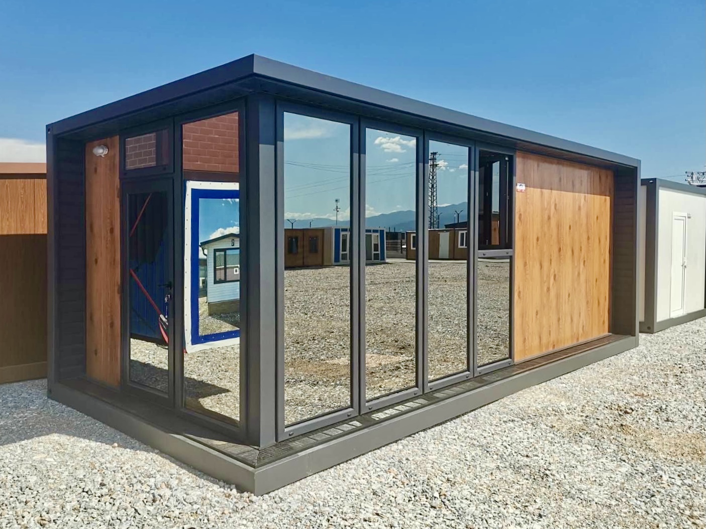 Mobile Office Container Feloni 4 1