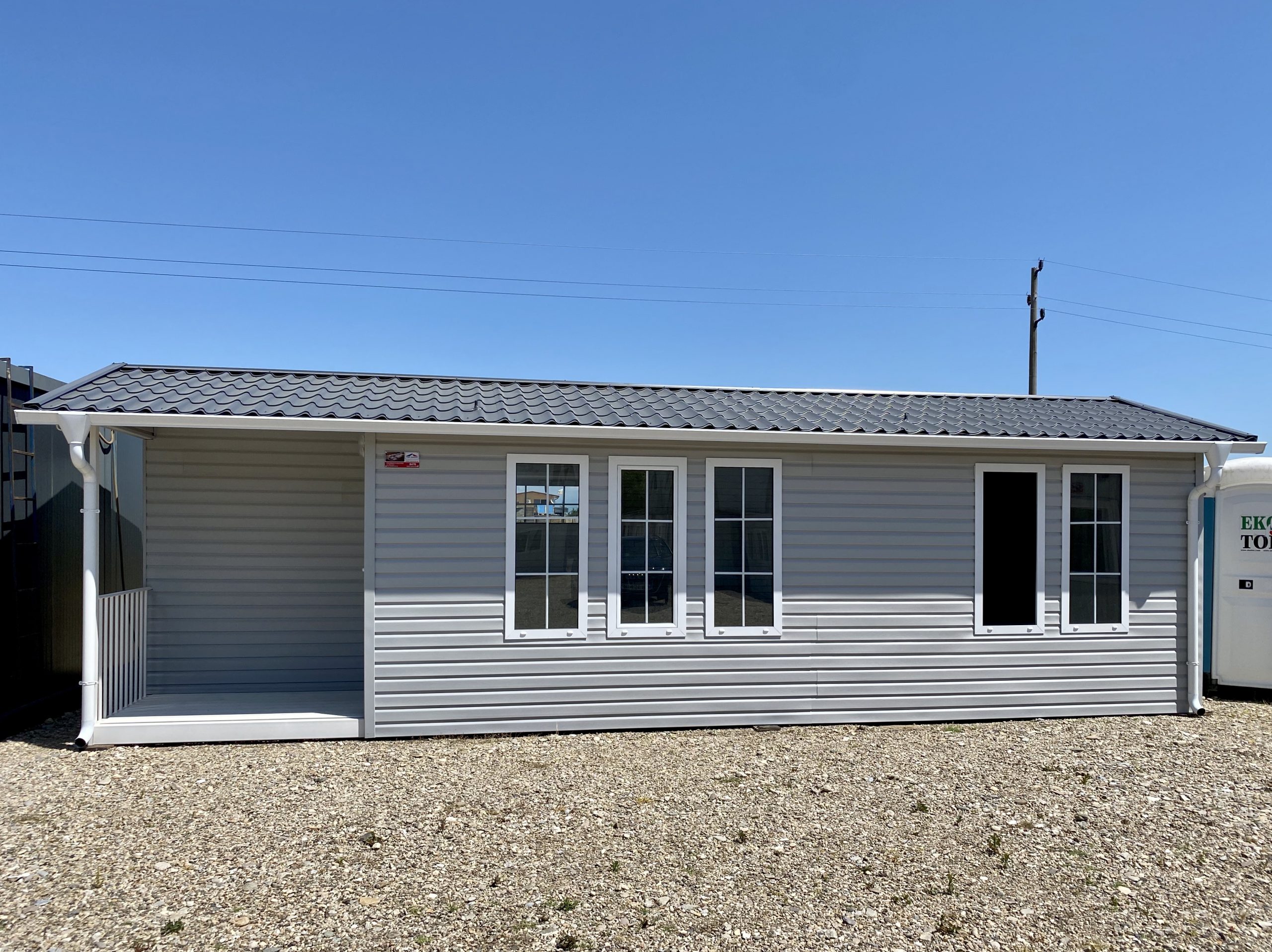 Mobile House in the Village 1
