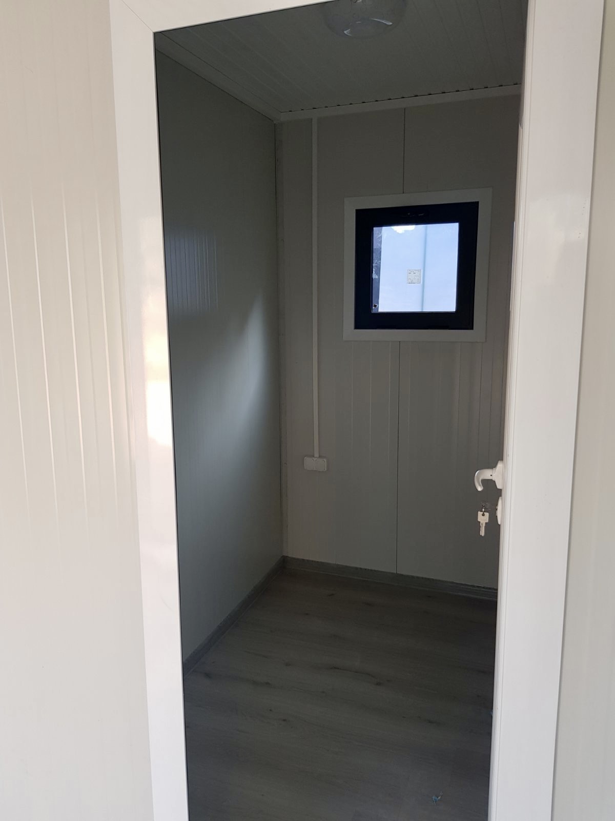 Mobile Office Container Izgrev 3