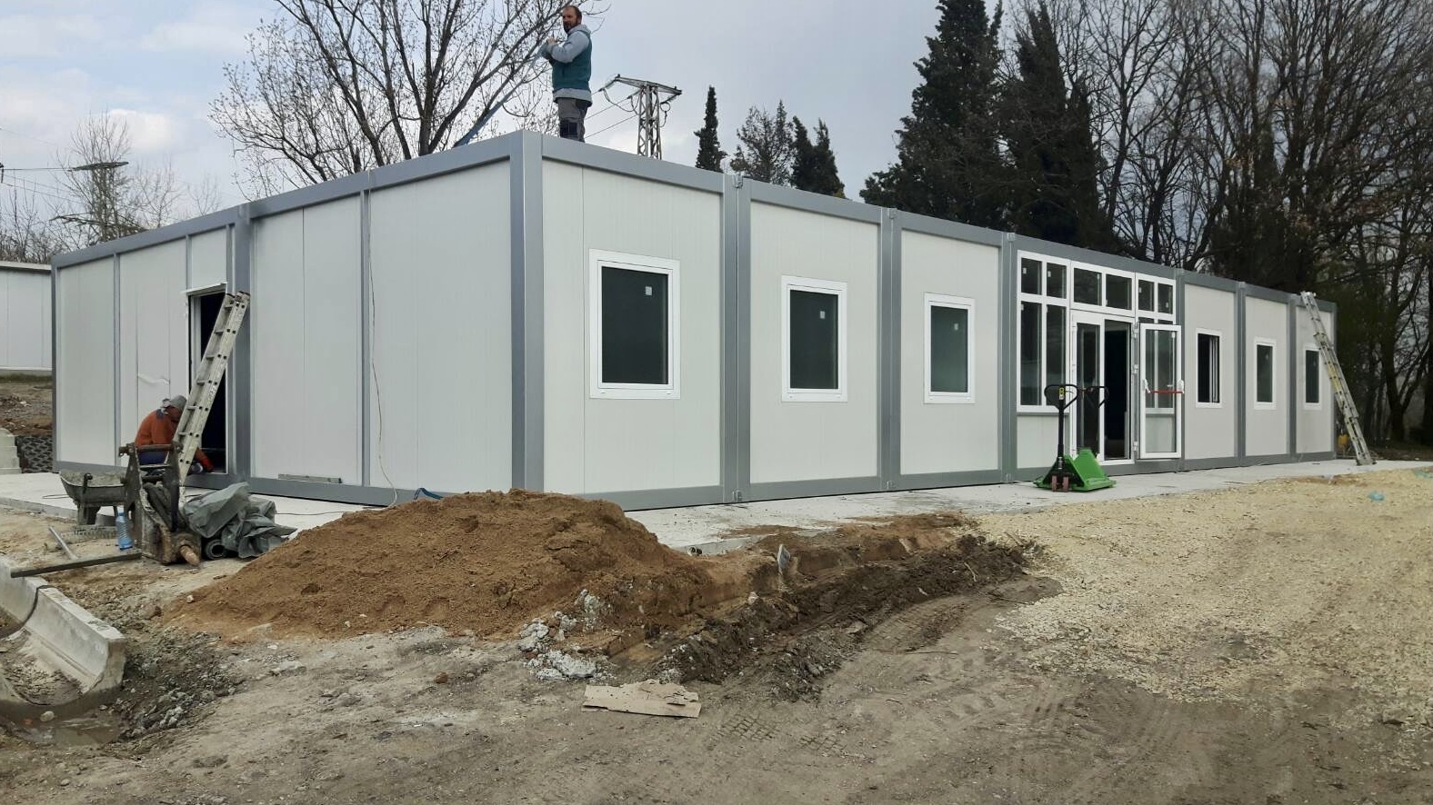 Modular Container for Refugees Minimars 1