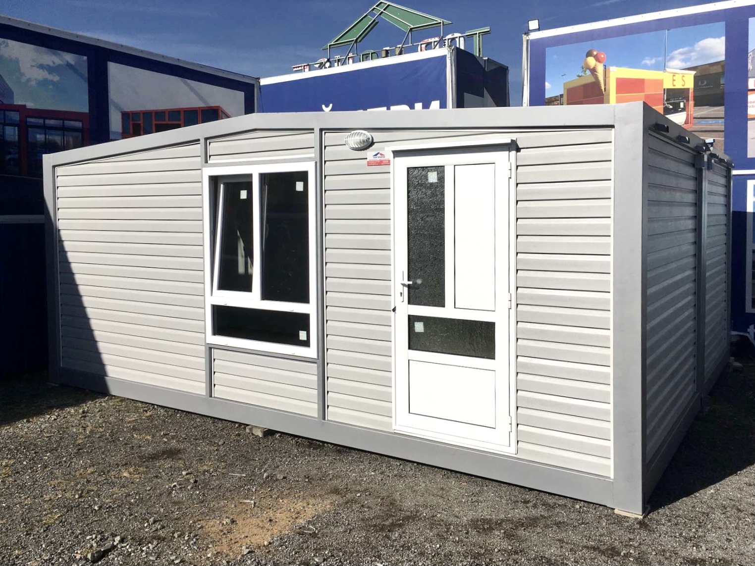 Mobile House 10229 1