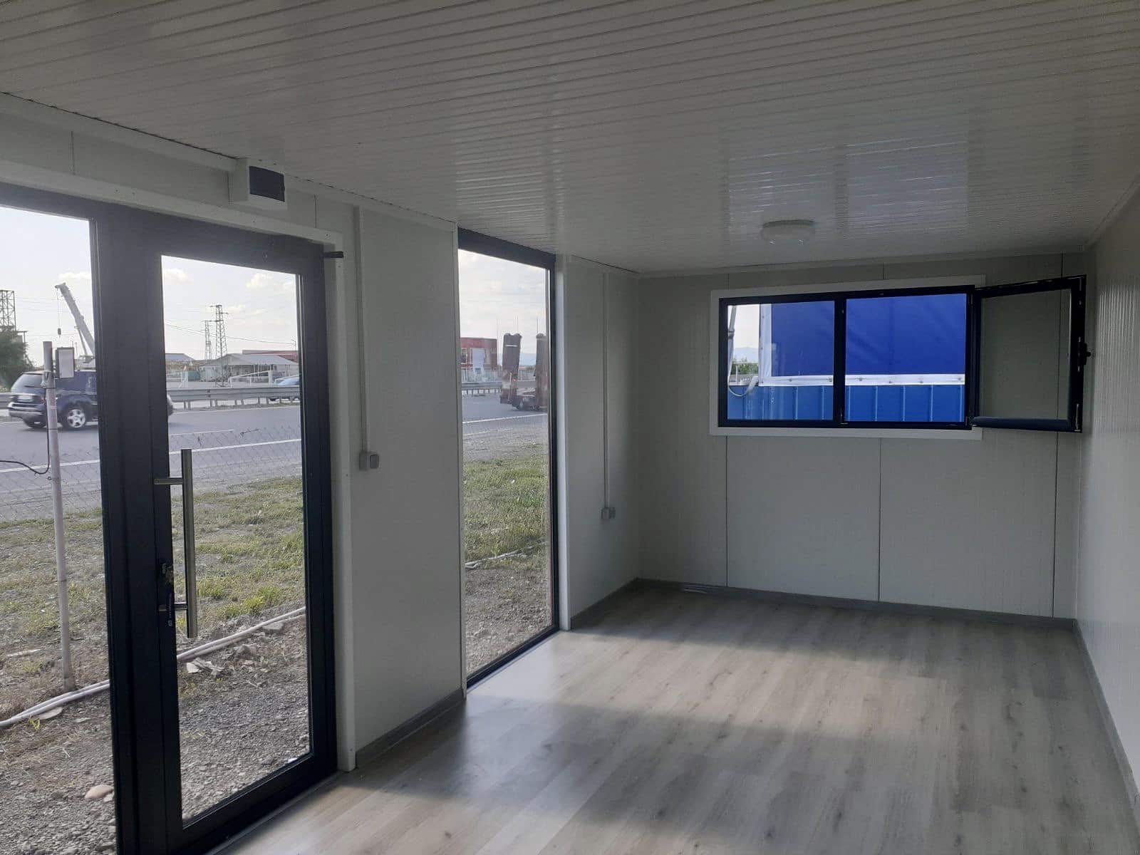 Mobile Office Container Rose 2 4