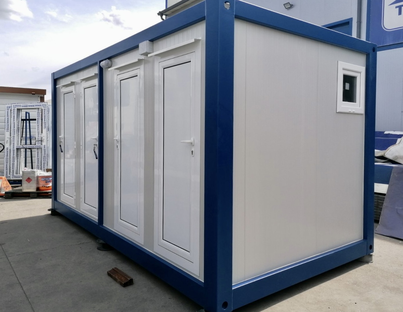 Sanitary Container SA3980 2