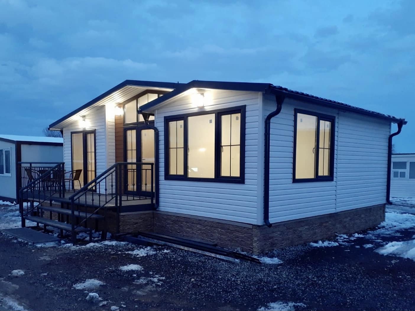 Mobile House Gold 2