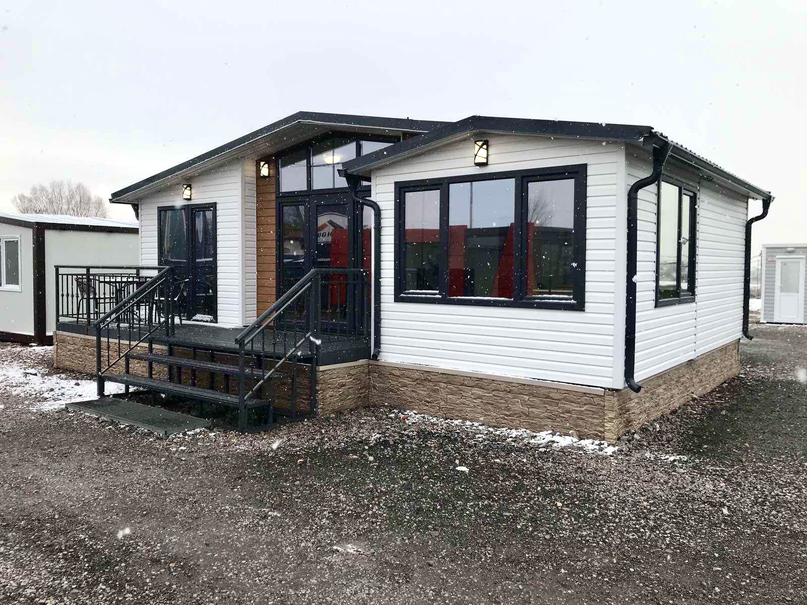 Mobile House Gold 3