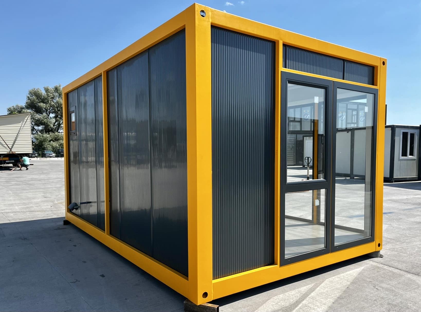 Mobile Office Container Sponge 3