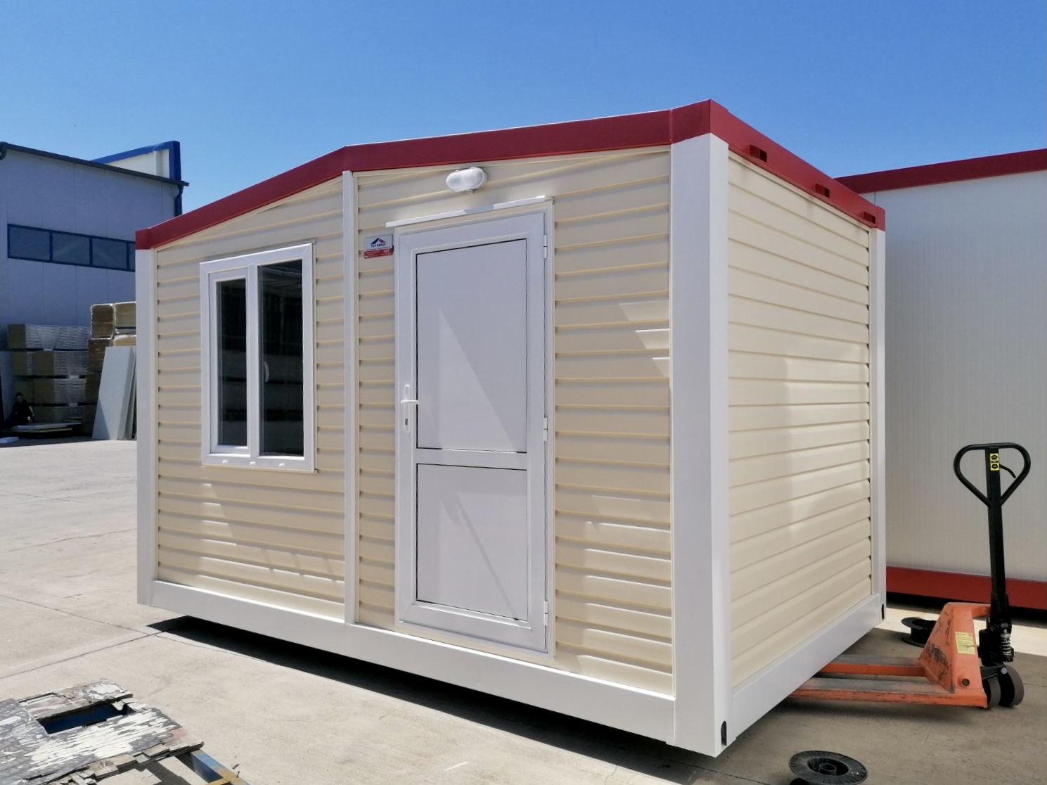Guard Cabin Billy 2 1