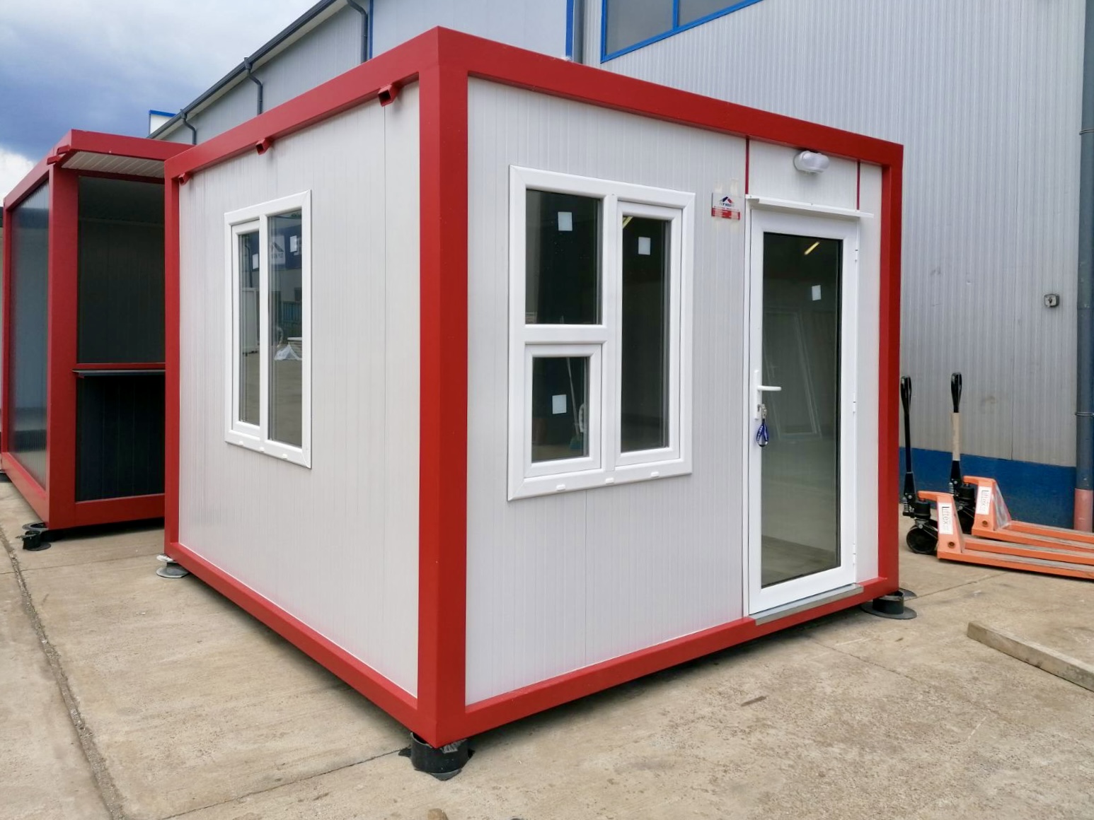 Guard Cabin C1172 1