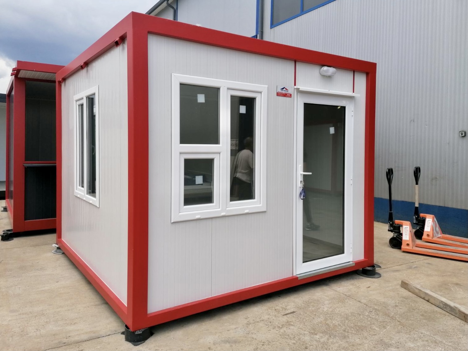 Guard Cabin C1172 2