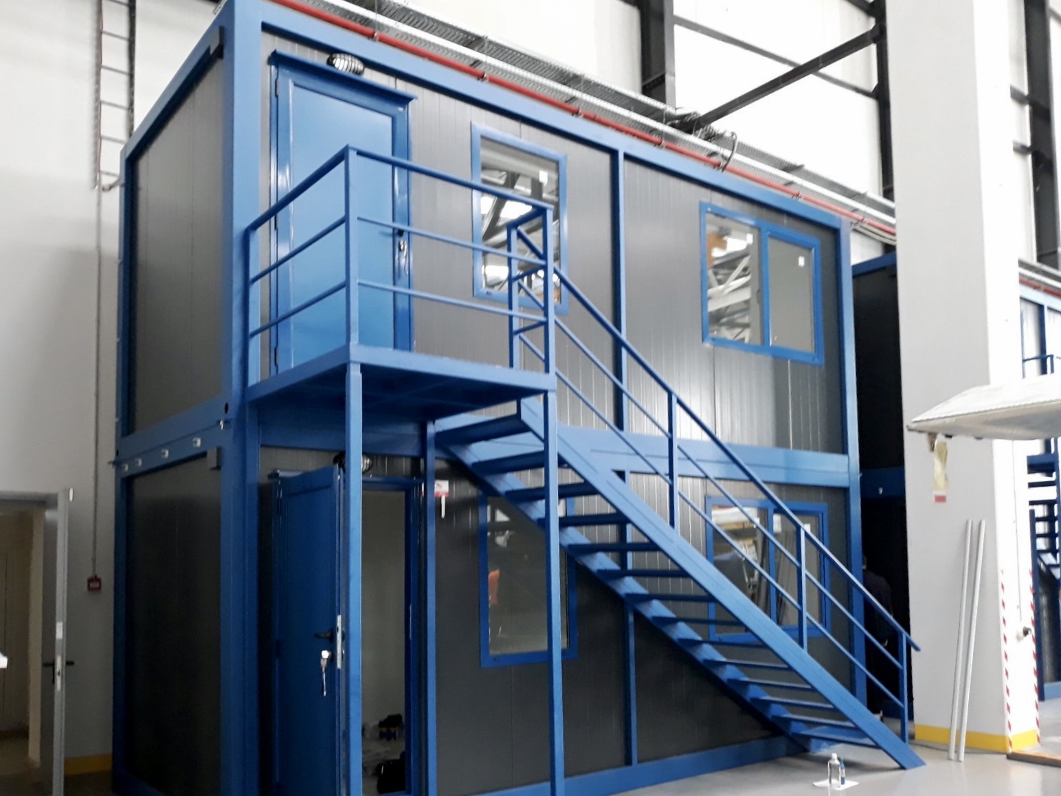 Container Complex Aero 4